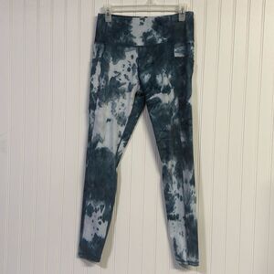 Blue white tie dye watercolor full length stretchy work out leggings athleisure